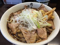 「肉そば醤油大盛／￥850」@肉そば総本山 神保町 けいすけの写真