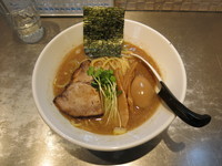 「玉やまらぁ：850円」@麺 やまらぁの写真