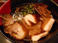 「極豚 プレミアバージョン」@豚骨商店 ゆい六助 上田店の写真