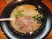 「濃厚鶏そば」@麺道我飯の写真