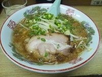 「新博多ラーメン５５０円」@めんめん・かめぞうの写真