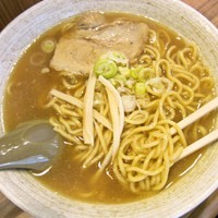 「地粉ラーメン　750円」@小麦の木の写真