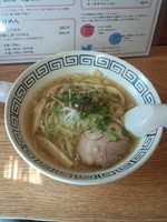 「しおらーめん(太麺)」@ねいろ屋の写真