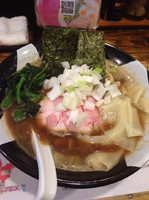 「煮干しラーメン」@すごい煮干ラーメン凪 新宿ゴールデン街店 本館の写真