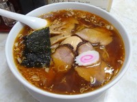 「辛そば（750円）＋煮たまご（100円）＋チャーシュー」@弘前軒の写真