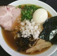 「ニボシら～めん ７００円＋味玉（５月２１、２２日限定）」@へべれ家の写真
