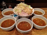「五色つけ麺（海老味噌/海老醤油/辛醤油/トマト/カレー）」@神保町 可以の写真