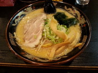 「みそラーメン870円」@北海道ラーメン 東京味源 神田駅前店の写真
