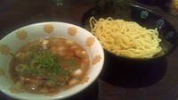 「つけ麺 850 円」@とんこつらーめん俺式 純 東京ラーメンストリート店の写真