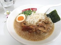 「なんこつラーメン」@鹿児島ラーメン 黒天 まるひろ物産展店の写真