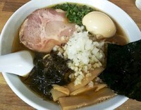 「【限定】ニボシら～めん700円+味玉」@へべれ家の写真