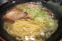 「らーめん＋味玉」@麺や 極の写真