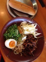 「週末限定汁なし坦々まぞせば+追いパン」@とんこつらーめん ひかりの写真