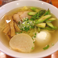 「塩ラーメン アスパラトッピング」@函館塩ラーメン 五稜郭の写真