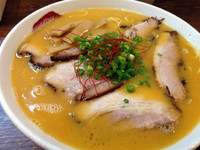 「吟醸味噌らーめん大盛り+チャーシュー」@麺屋 三四郎の写真