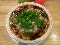 「ソラの肉そば」@ソラノイロ salt & mushroomの写真