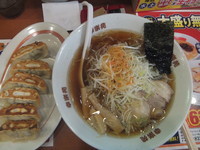 「中華そば316円+千切りねぎ108円＆ギョーザ216円」@幸楽苑 秋葉原店の写真