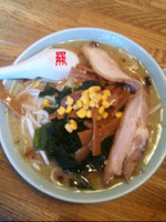 「味噌チャーシュー1枚ワカメ」@サッポロラーメン羆 由良店の写真