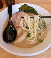 「らーめん \680＋富士めし \200」@富士らーめんの写真