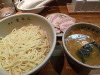 「味玉つけ麺+チャーシュー」@麺屋吉左右の写真