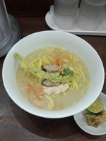 「【限定】天然真鯛の冷搾りラーメン」@ラーメン愉悦処 似星の写真