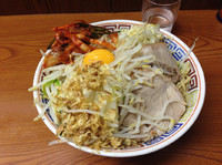 「小汁なし＋タマネギキムチ（ヤサイ、ニンニク少なめ、カラメ）690」@ラーメン二郎 亀戸店の写真