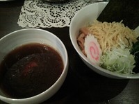 「冷やしつけめん＋日本酒」@らーめん 大木の写真