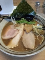 「〖期間限定〗強烈煮干しらーめん（醤油）700円」@いのうえの写真