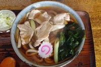 「肉うどん＋かきあげ」@本手打うどん きざきの写真