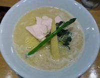 「鶏白湯SOBA　850円」@銀座 篝の写真