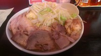 「ガッツリラーメン醤油1号 中 (豚増し) 670円」@若旦那の写真