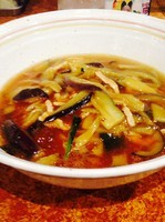 「五香茄子湯麺¥880＋半ライス¥140」@愛と勇気と炎の拉麺屋 たいらん 太郎の写真