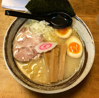 「らーめん塩650円＋味玉50円」@いのうえの写真