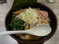 「【中華そば(中盛)750円】→スタンプカード0円」@麺処 湊生の写真