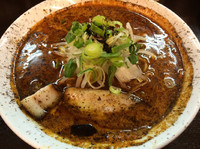 「極味」@タンタン麺とからあげのジェイタンの写真