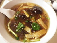 「冬菇湯麺」@東光飯店の写真