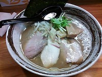 「期間限定強烈煮干らーめん（ハードテイストver.）」@いのうえの写真