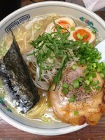 「七三鶏塩ラーメン」@麺屋 龍次の写真