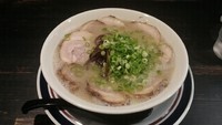 「チャーシューメン＋黒替玉」@博多ラーメン ごたるの写真