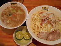 「濃菜つけ麺（中盛）＋鰯のすり身と茗荷＋すだち」@濃菜麺 井の庄の写真
