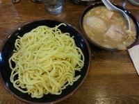 「つけ麺（２玉）　＋味玉：㋚クーポン」@らあめん 寸八 総本店の写真