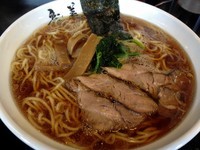 「生姜醤油らーめん・大盛（通常７８０円⇒開店サービス５００円）」@らーめん 竜美 与野本町店の写真