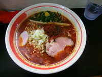 「旨辛らーめん」@自家製麺SHINの写真