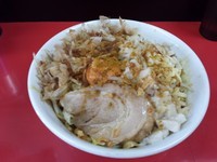 「カレー汁なし  夏期限定 中盛り」@びんびん豚の写真