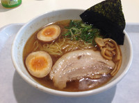 「中華そば800円」@中華そば いちや あみプレミアムアウトレット店の写真