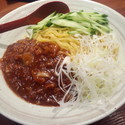 ジャージャー麺780円