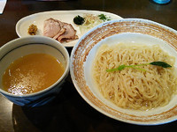 「（数量限定）薬涼 潮つけそば￥８５０」@麺や 虎徹の写真