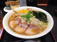 「味噌ラーメン（大盛り）850円」@喜多方ラーメン 坂内 多摩センター店の写真