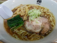 「醤油ラーメン６８０円」@大龍 武蔵境店の写真