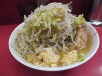 「小豚（ヤサイニンニクアブラ）」@ラーメン二郎 ひばりヶ丘駅前店の写真